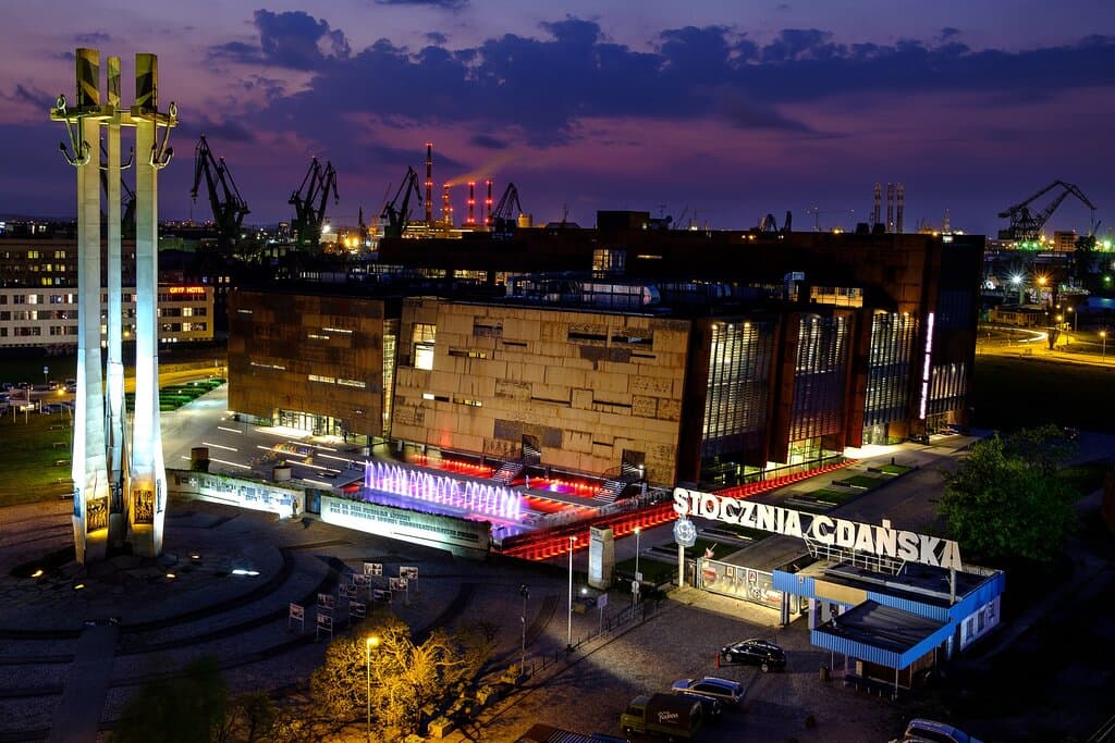 photo by Dawid Linkowski / ECS Archives