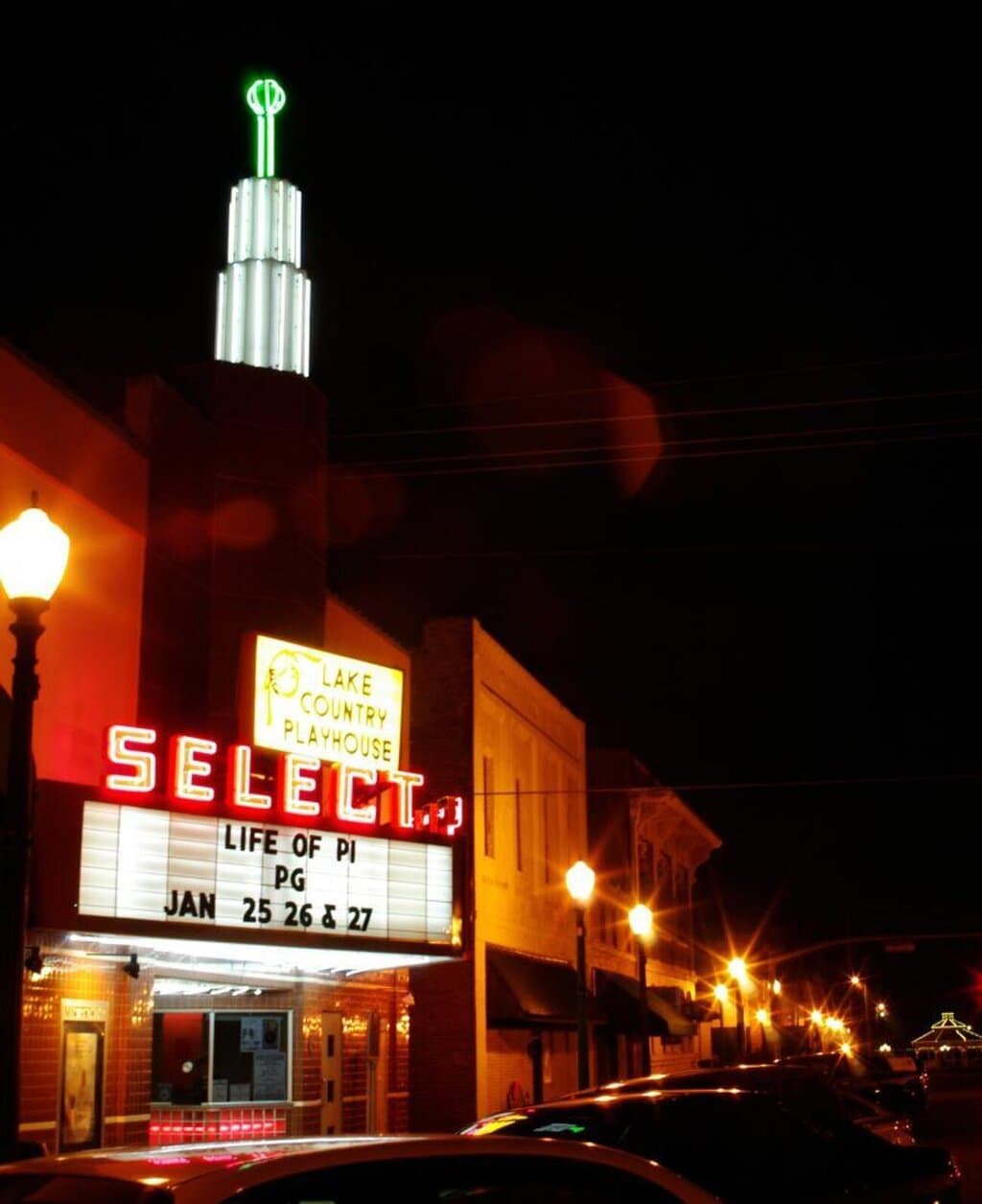 Select Theater Mineola