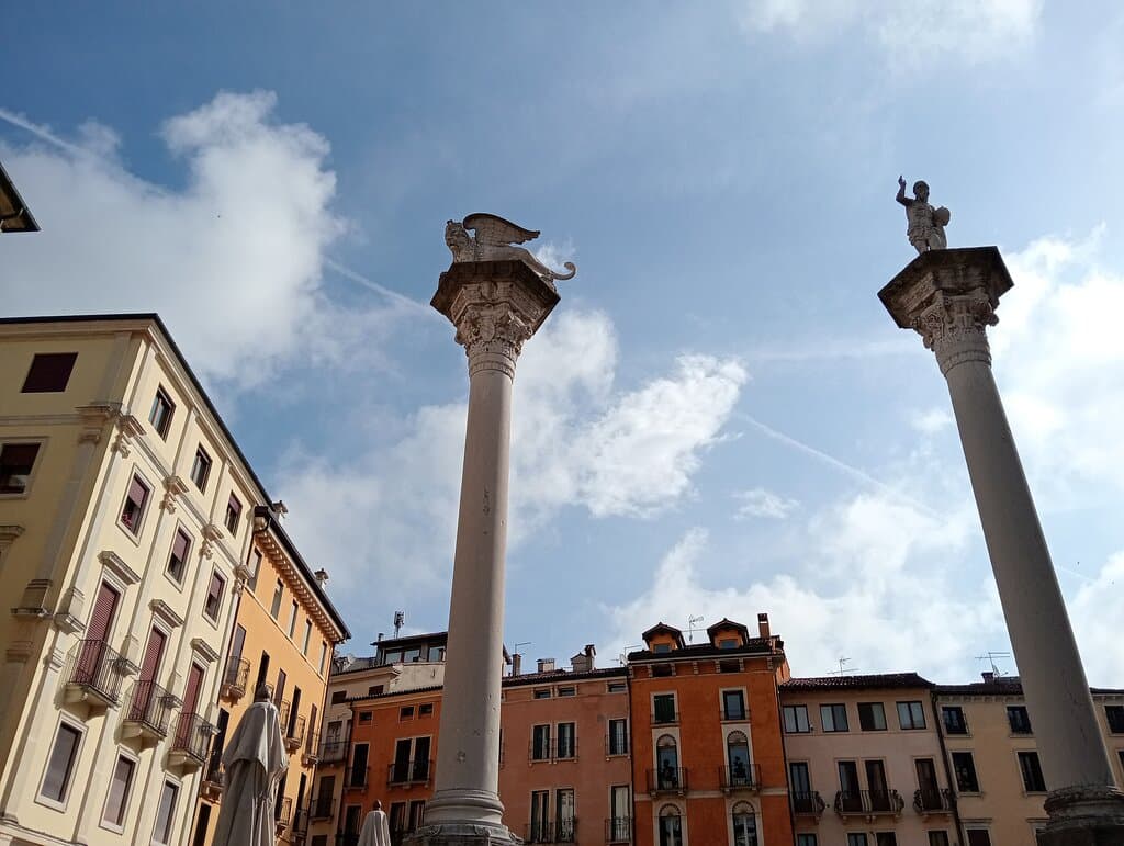 Le colonne di Piazza delle Biade