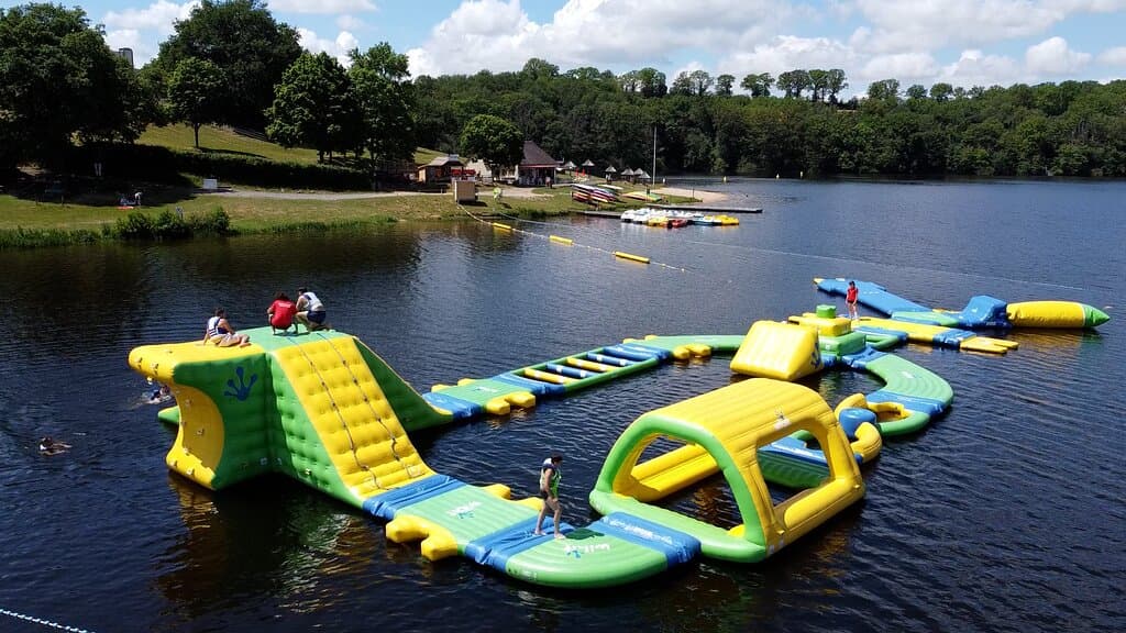 Base de loisirs multi-activités