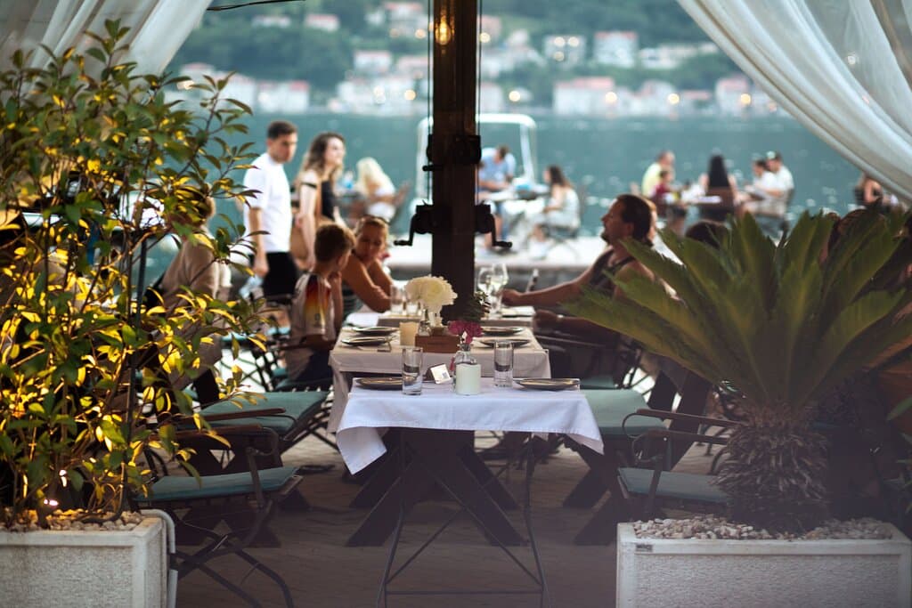 Dinner with a seaview