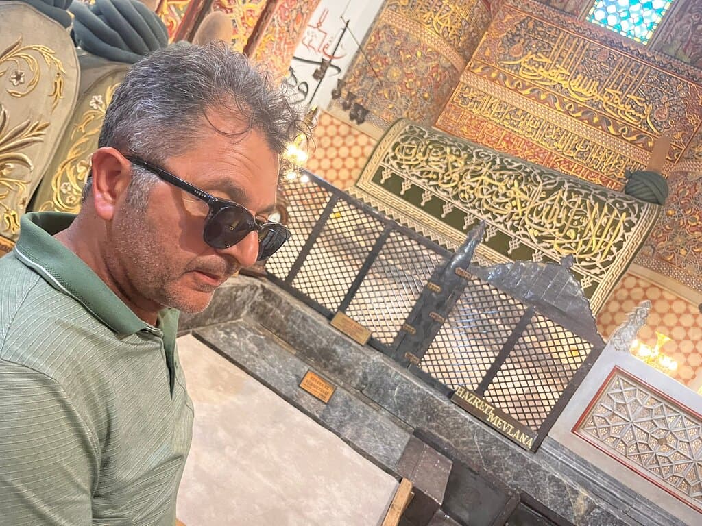 Hazretin Meydanı
