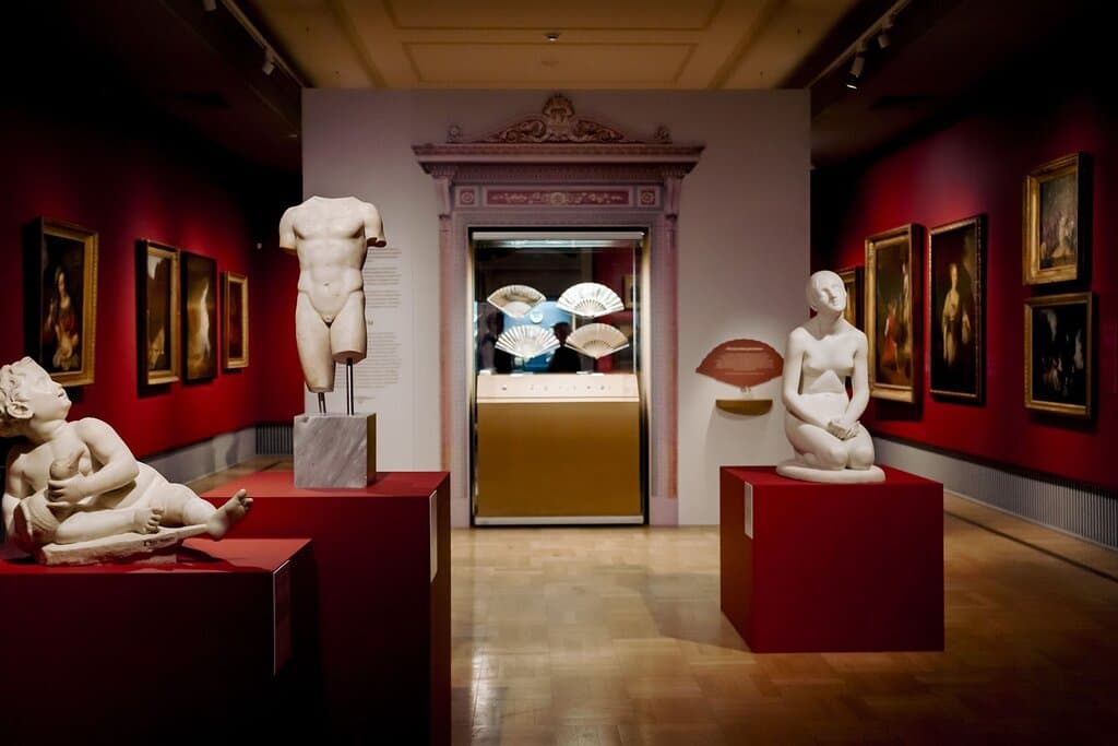 С 17 октября 2025 года до 5 июля 2026 года в Центре «Эрмитаж-Казань» открыта выставка «Юсуповы. Роскошь сквозь века» из собрания Государственного Эрмитажа.    