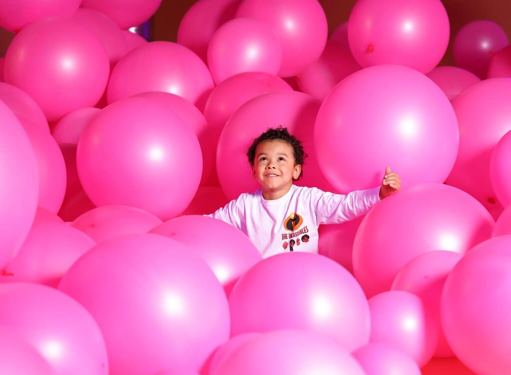 Discover the Land of Dreams as you venture through the Dream Point realm. Each room in the Dream Point Experience has been carefully crafted to spark wonder and enjoyment. The Balloon Room is filled with large pink inflatables waiting for youthful souls to dive right in!