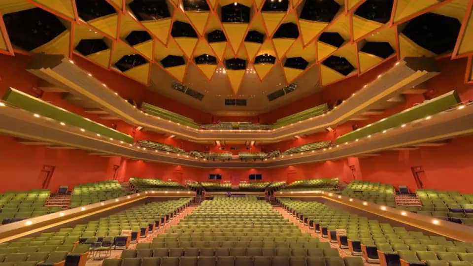 Local & Touring Performances