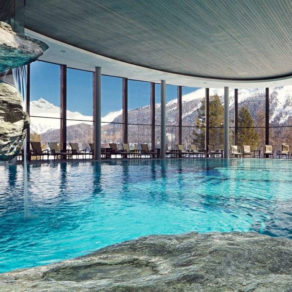 Luxury Spa & Pools