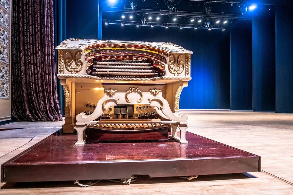 Restored Pipe Organ