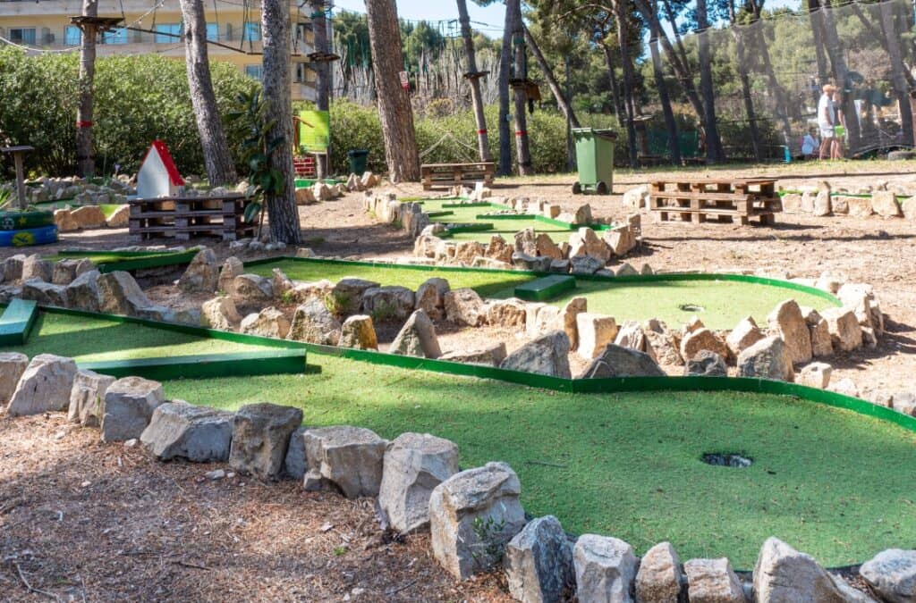 Renovated Mini-Golf