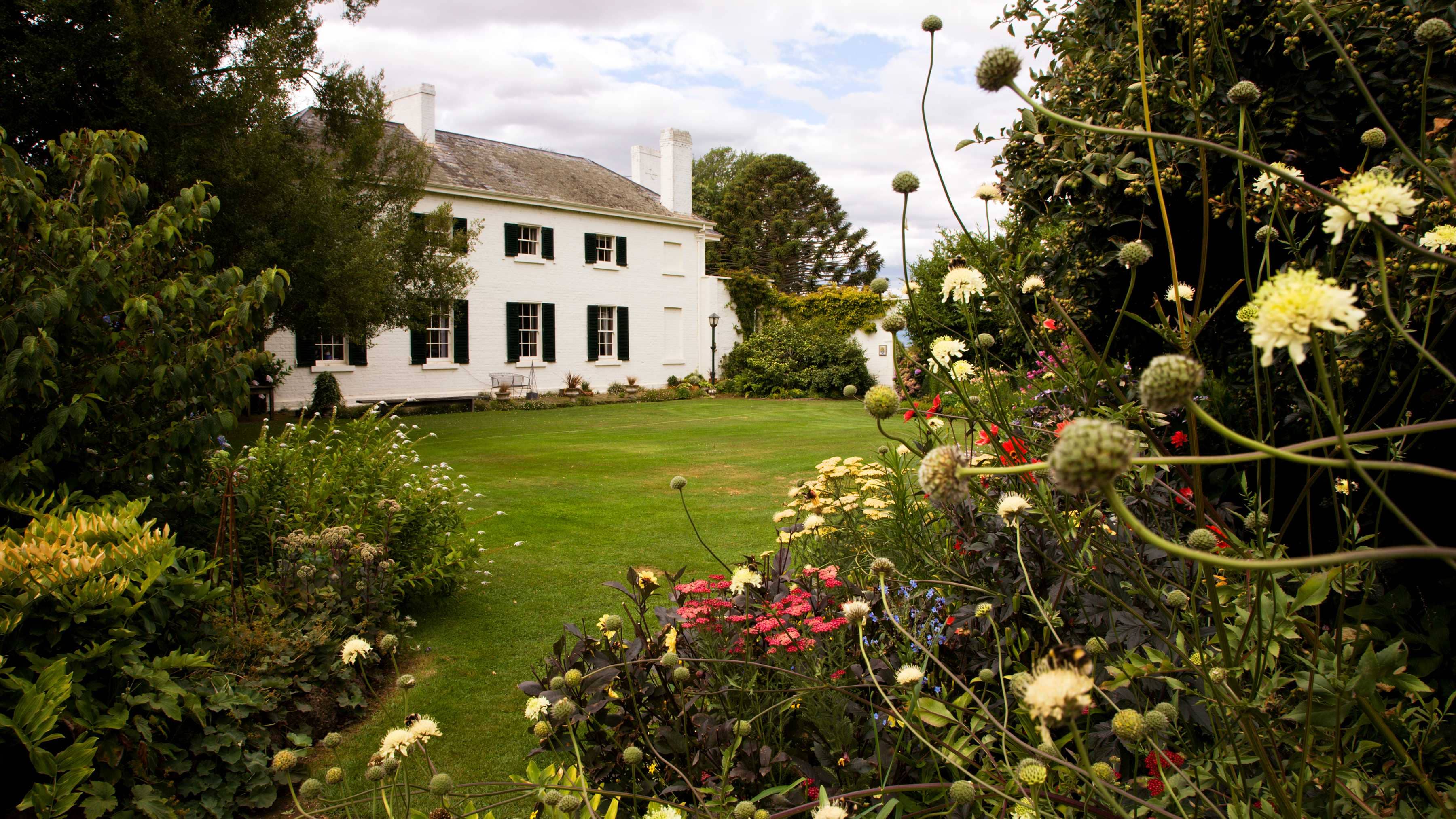 Heritage Gardens