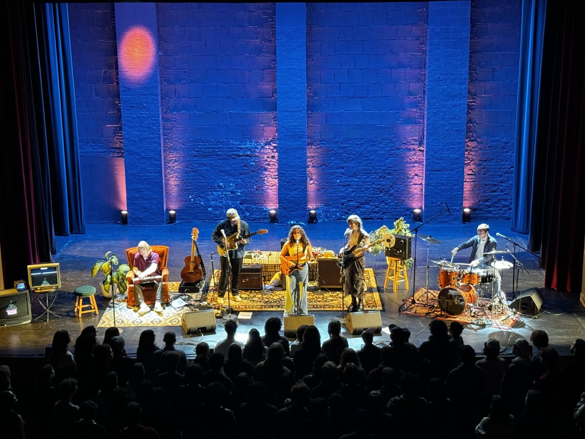 Intimate Live Performances