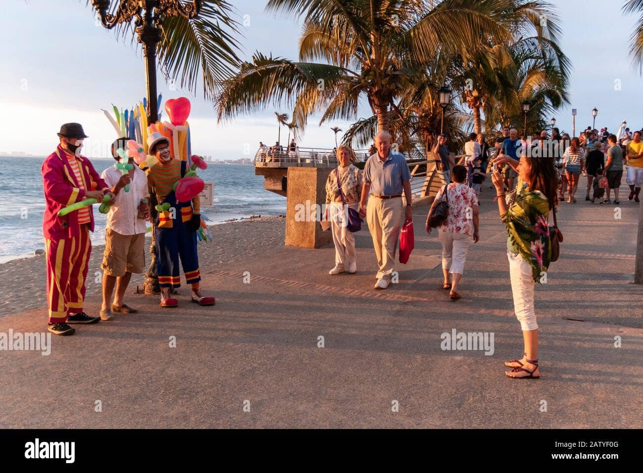 Street Performer Spectacle