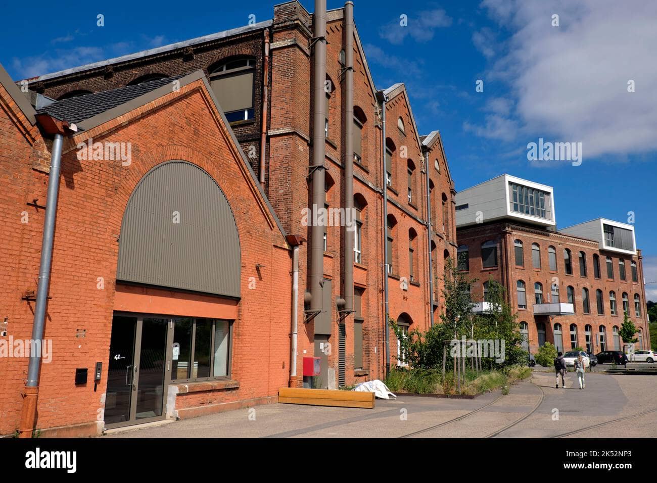 Local Boutiques & Cafes