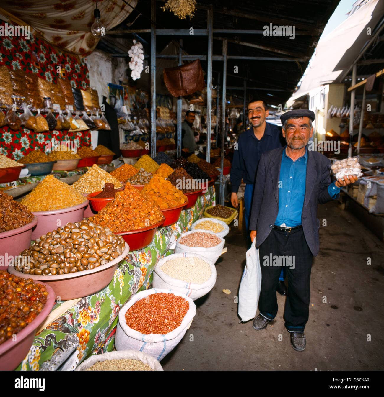 Hidden Food Stalls