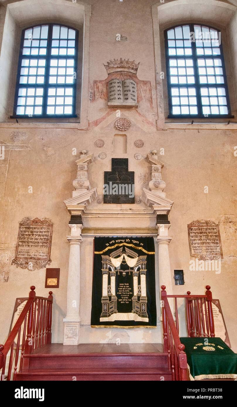 Aron Kodesh Fragments