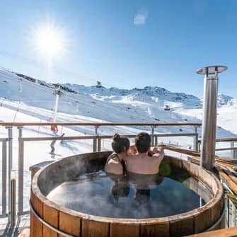 Jacuzzi & Relaxation Zones