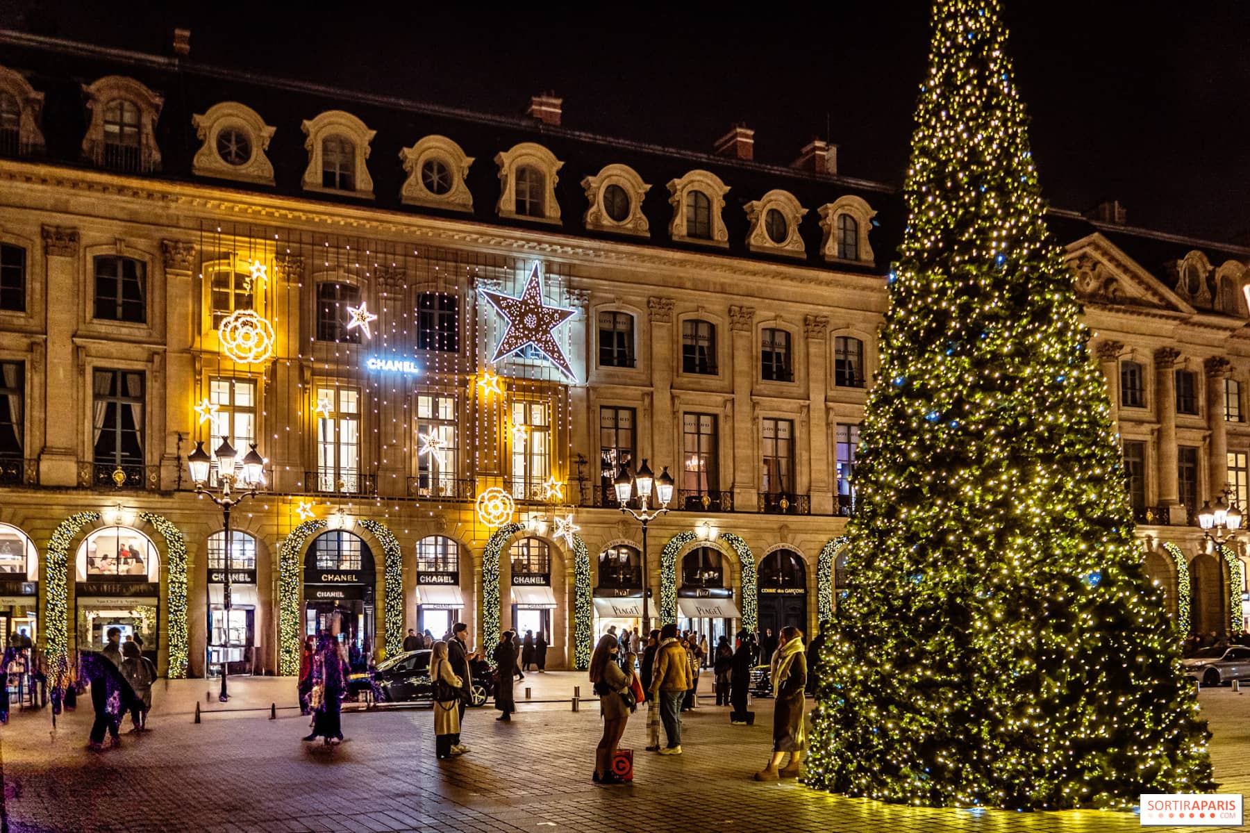 Festive Holiday Decorations