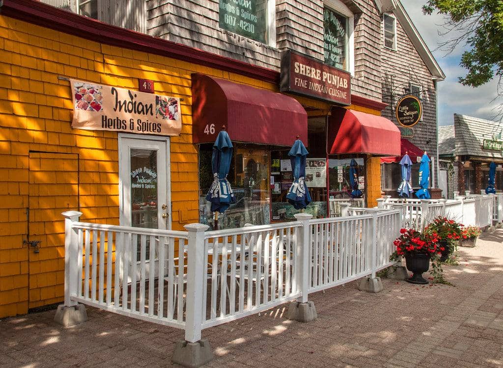 Local Boutiques & Eateries