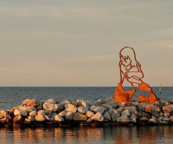 Little Mermaid Sculpture