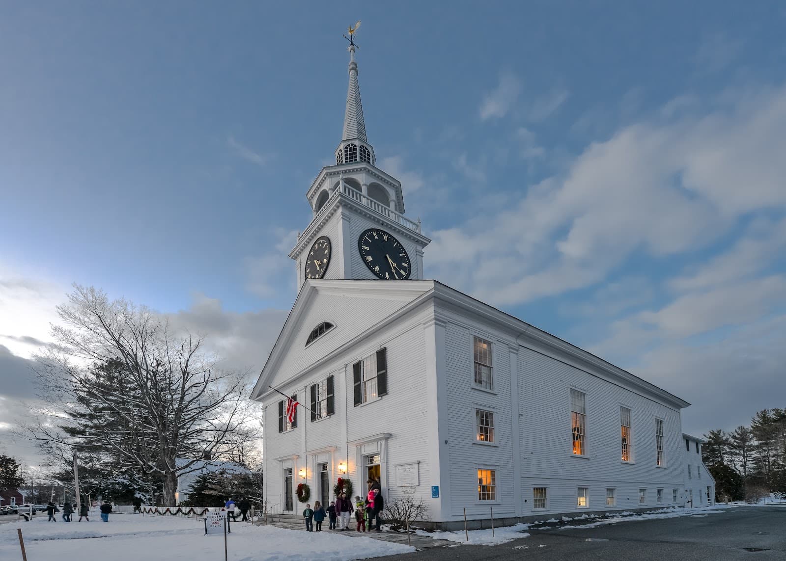 Amherst Village Historic District - Image 1