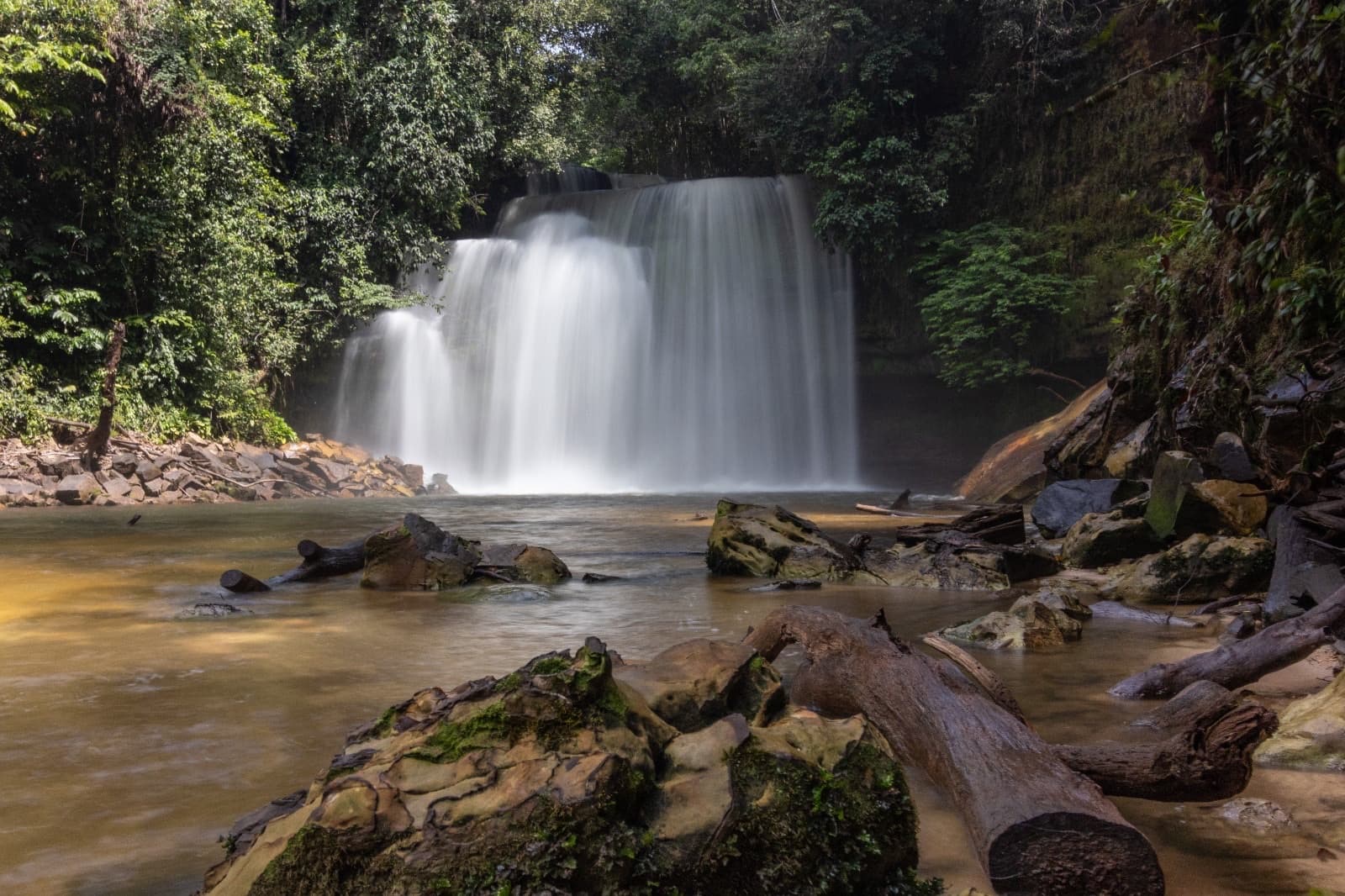 Neblina Waterfall - Image 1