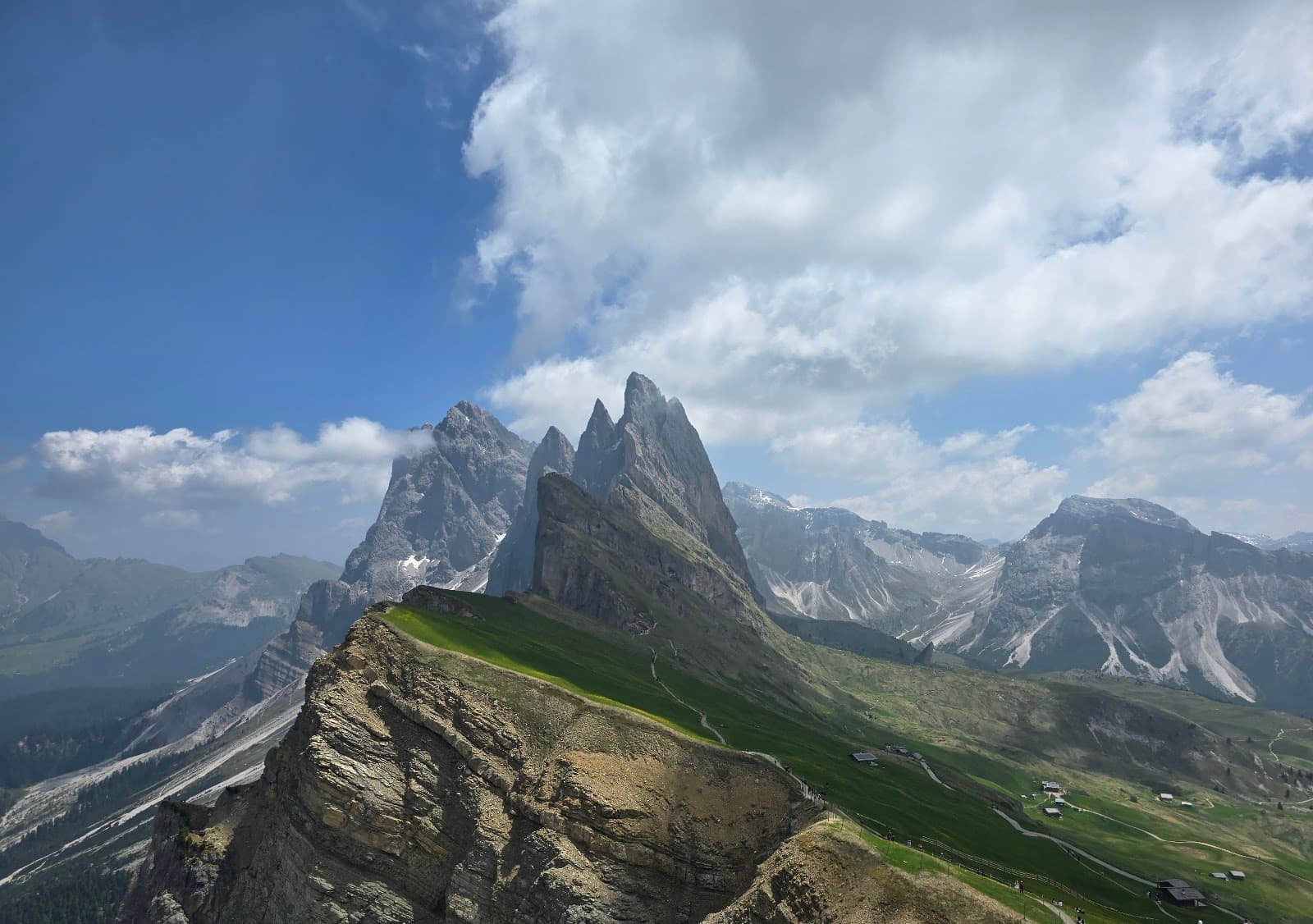 Seceda Ridgeline - Image 1