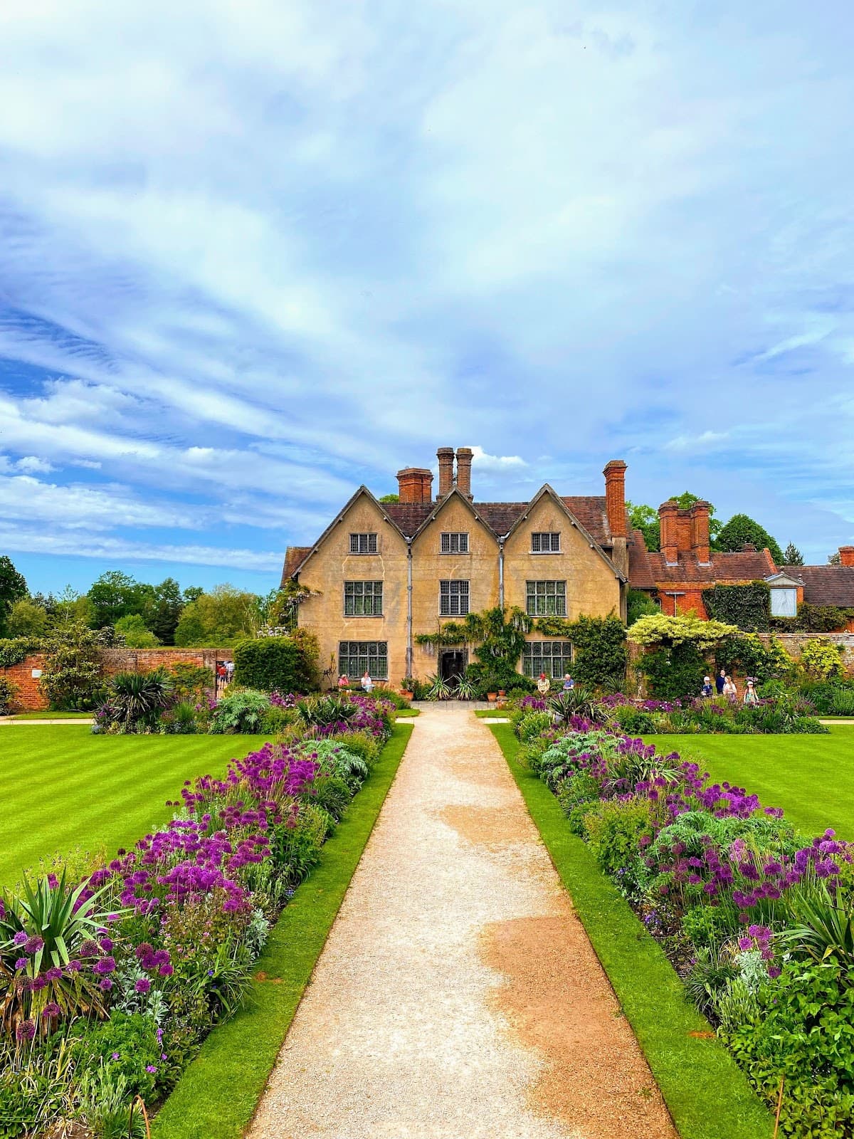 Packwood House (NT) - Image 1