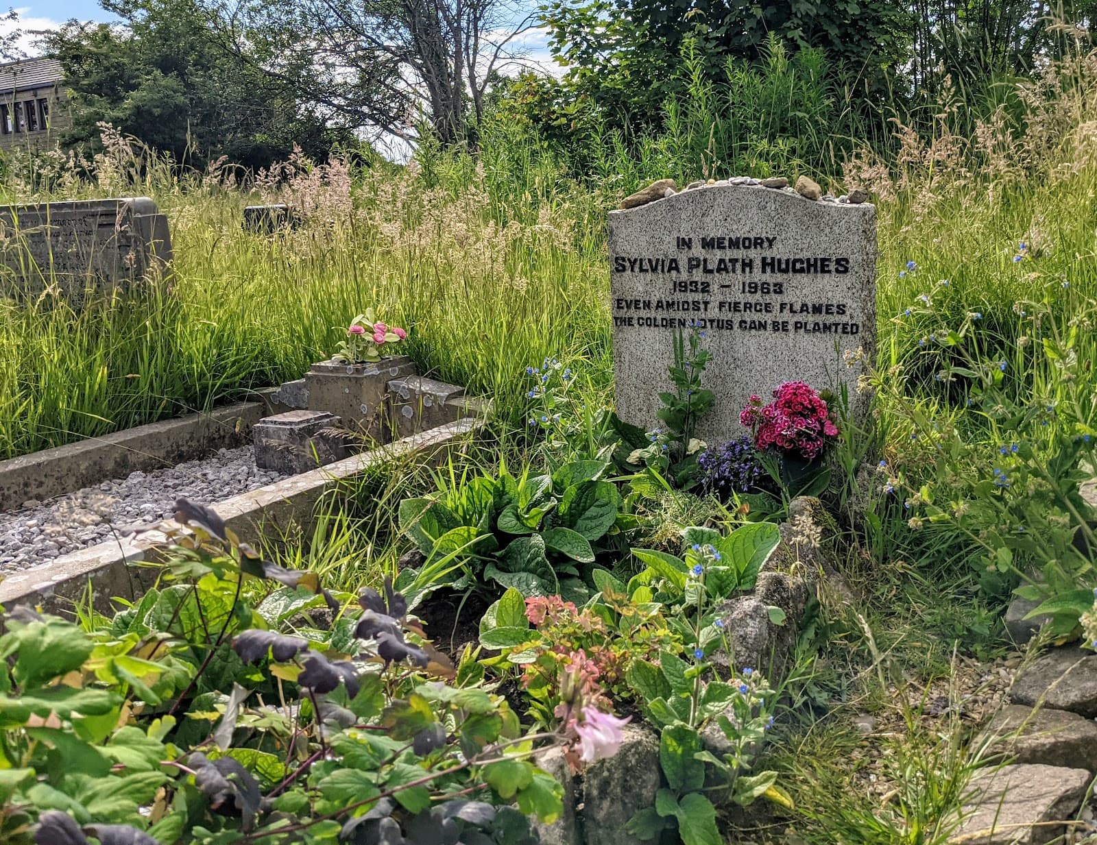 Sylvia Plath Grave - Image 1
