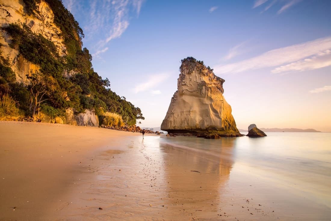 Te Hoho Rock - Image 1