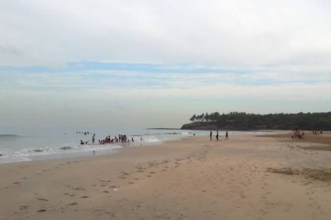 Kashid Beach - Image 1