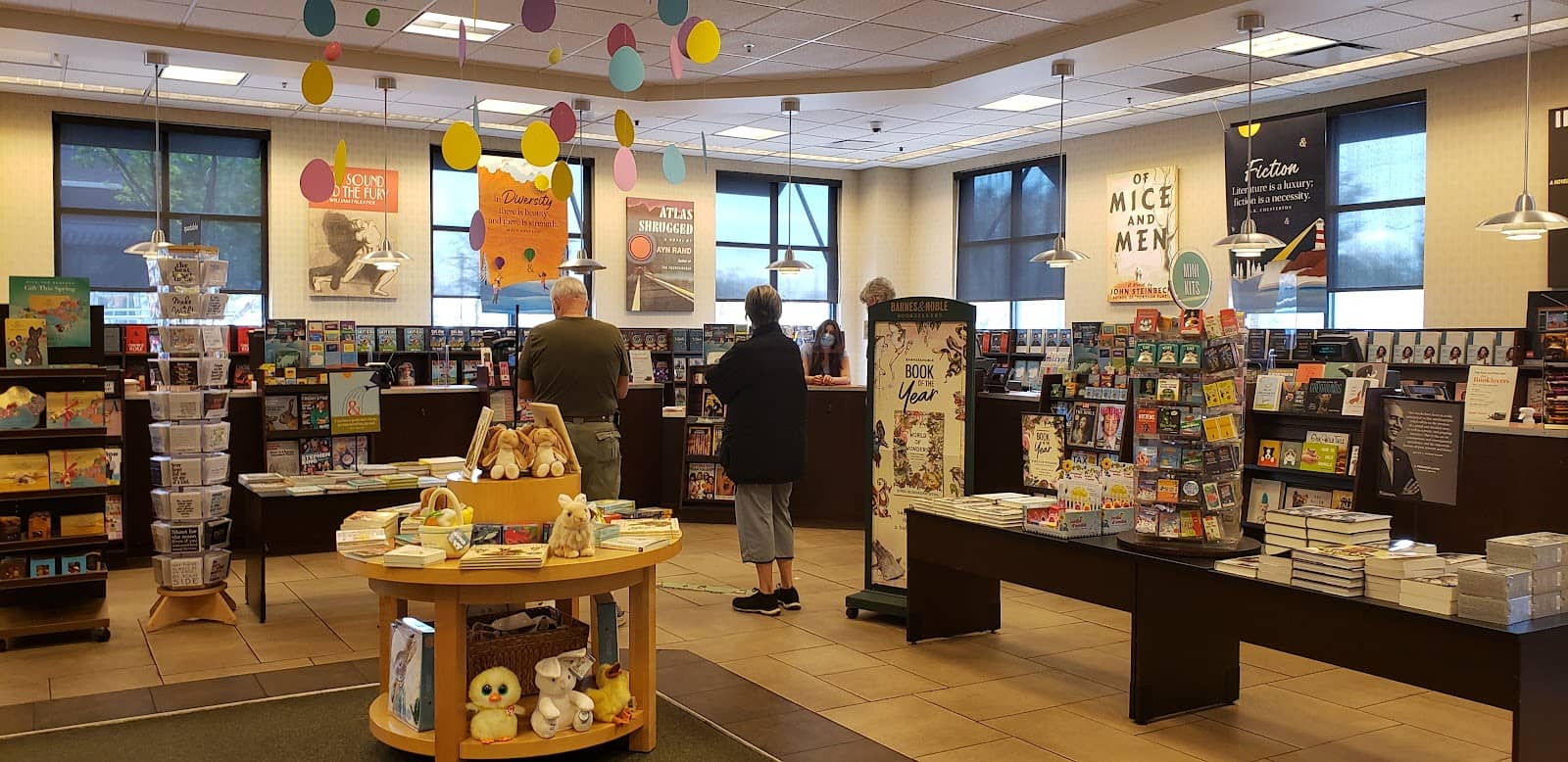 Luxury Athleisure Hub