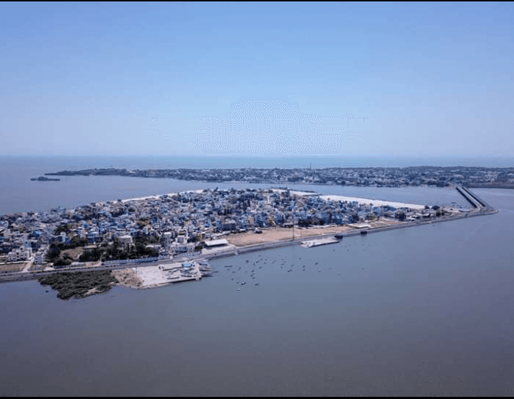 Ghoghla Peninsula Views