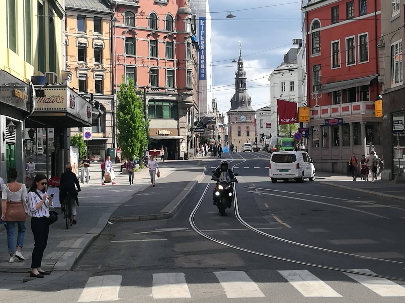 SUR by De Mi Tierra Empanadas