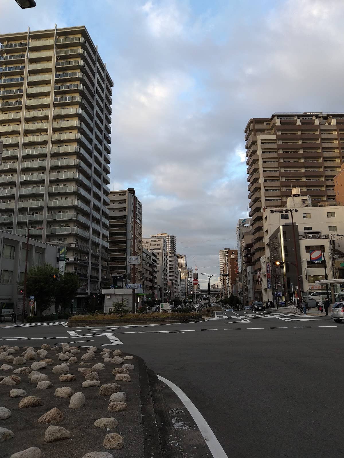 Bata to Hachimitsu Crepes