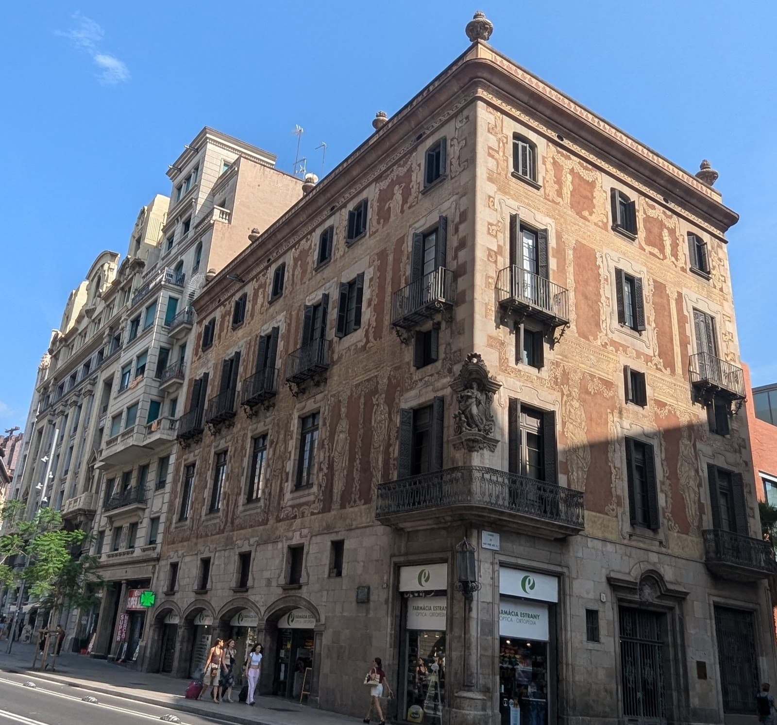 Casa de la Seda - Image 1