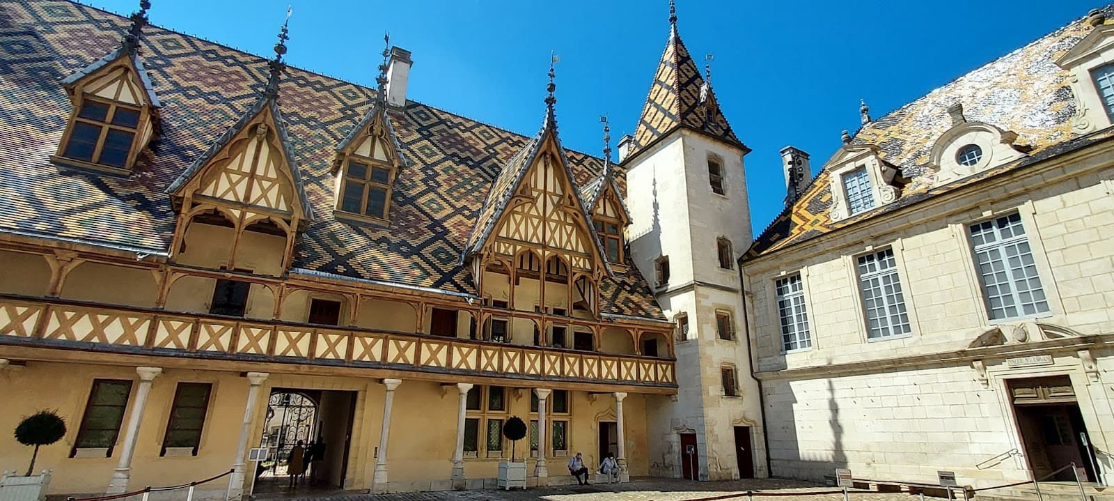 Beaune Old Town - Image 1