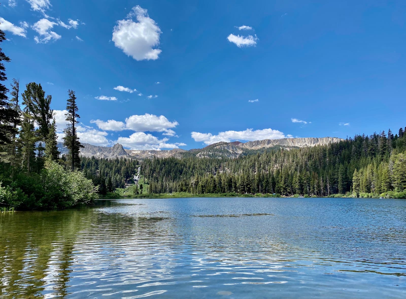Twin Lakes Mammoth Lakes - Image 1
