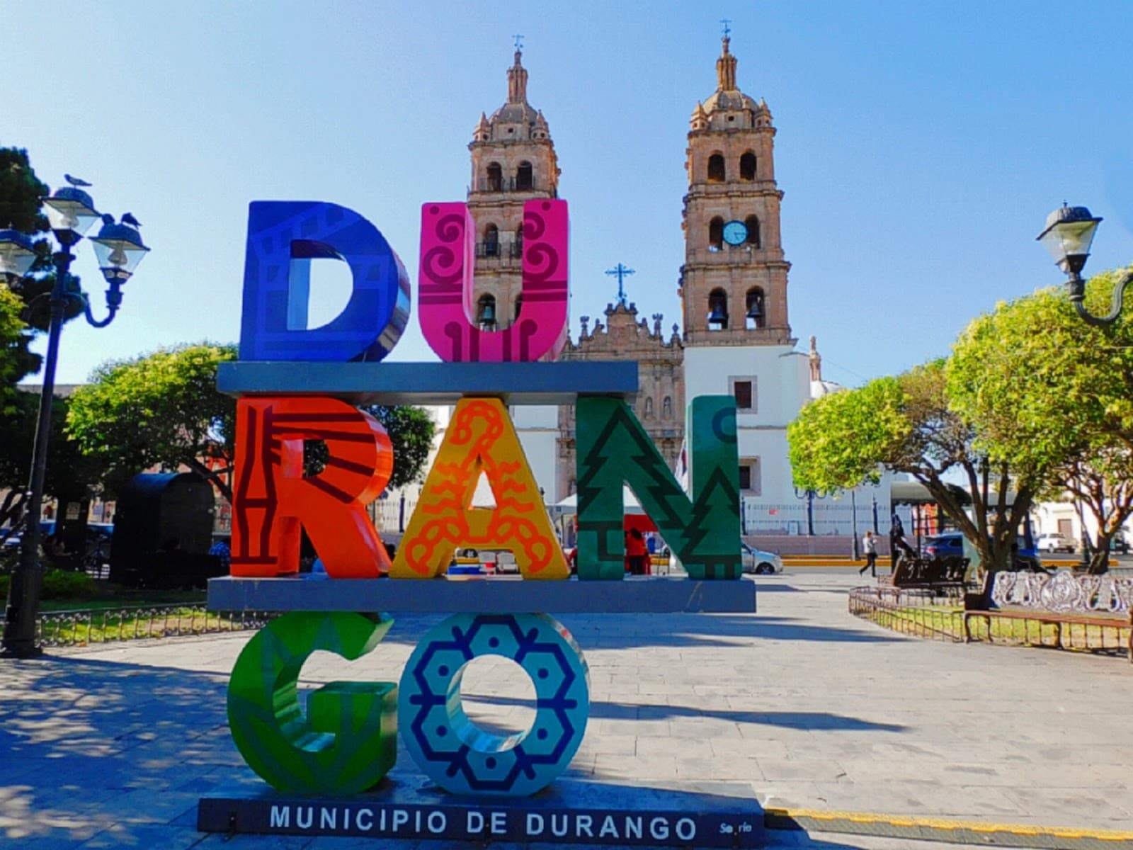 Plaza de Armas - Image 1