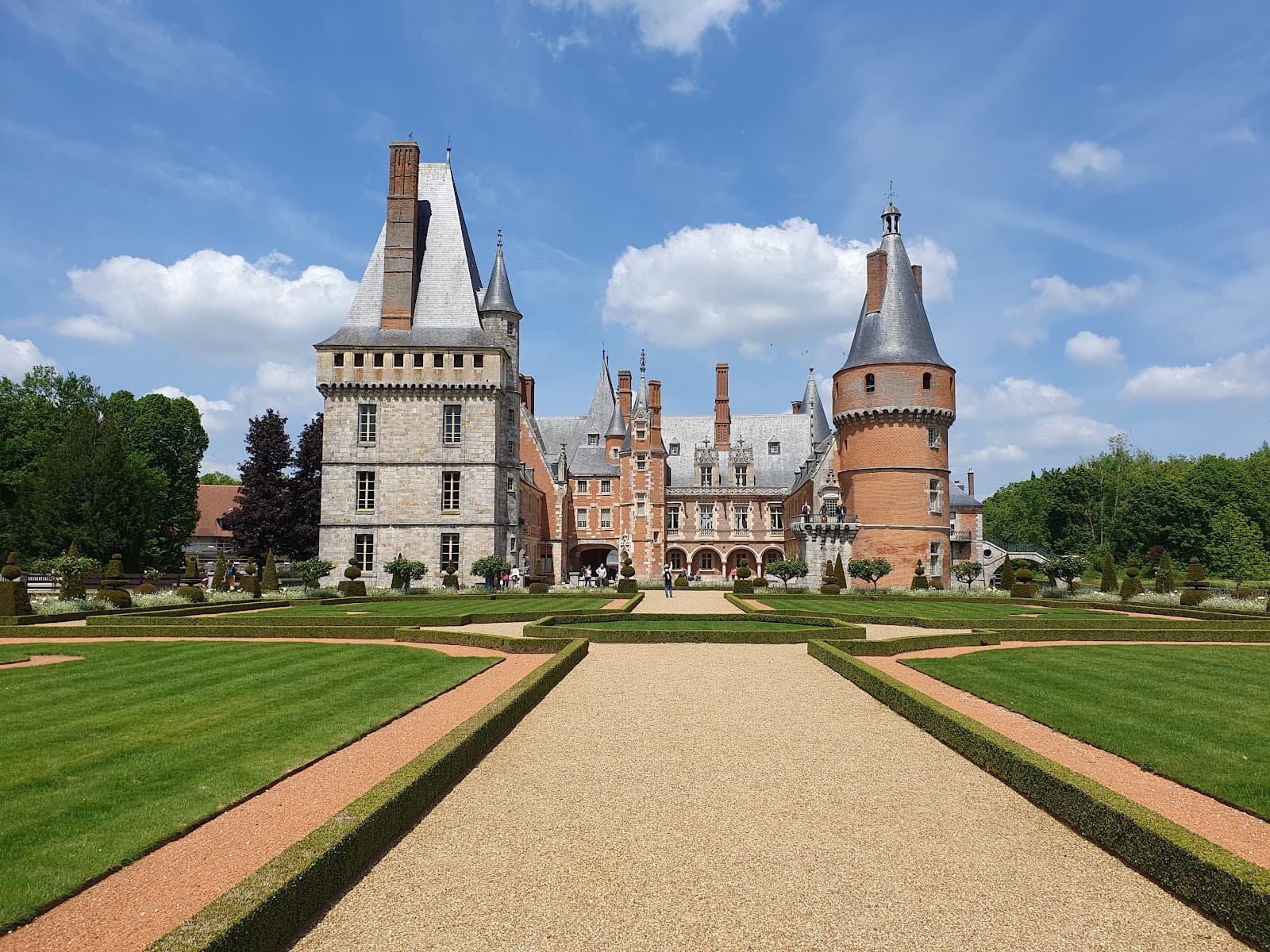Château de Maintenon - Image 1