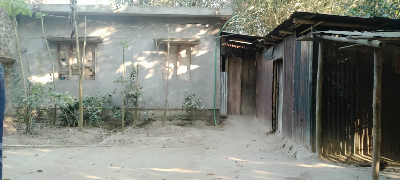 Ivywild Neighborhood - Image 1