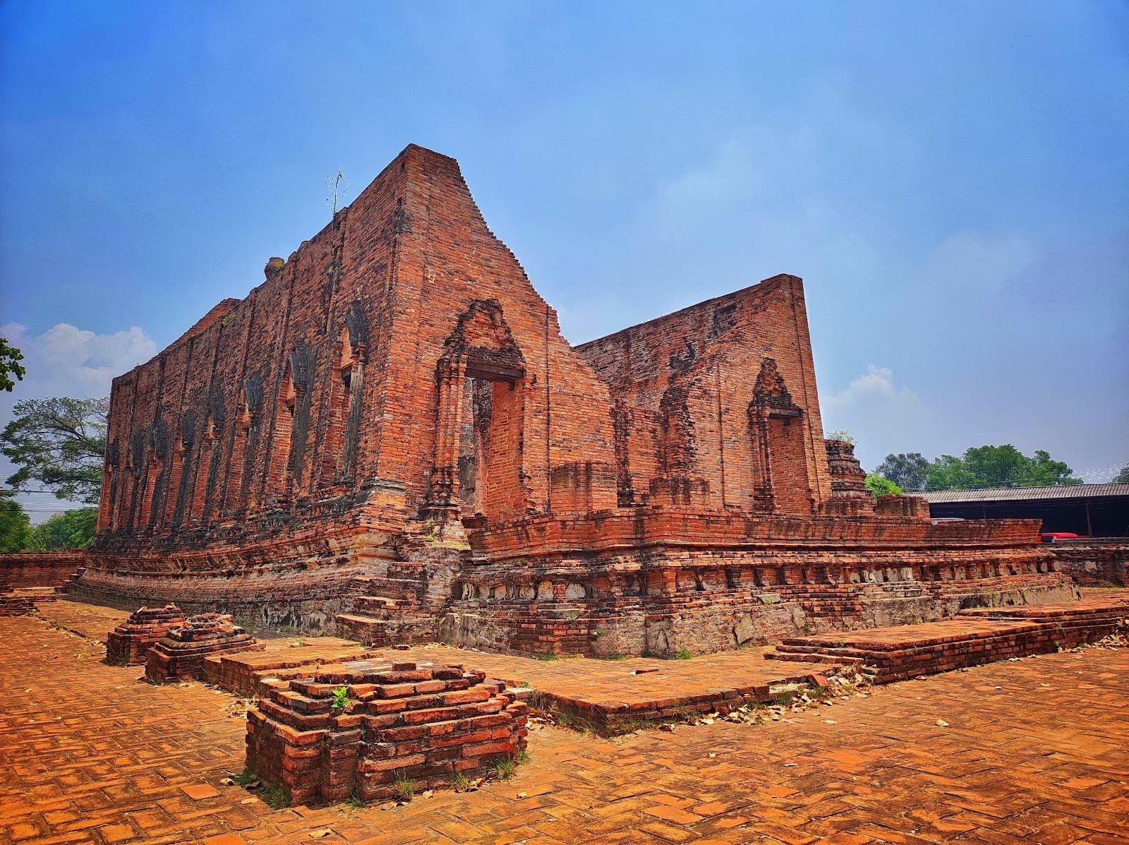 Wat Kudee Dao - Image 1