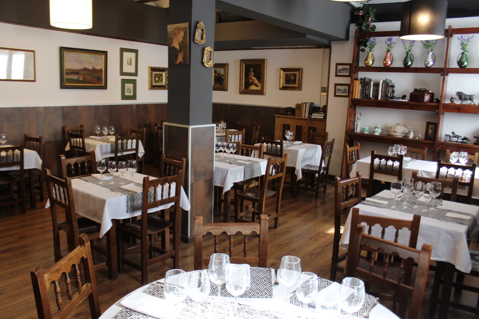 La Alhóndiga - Image 1