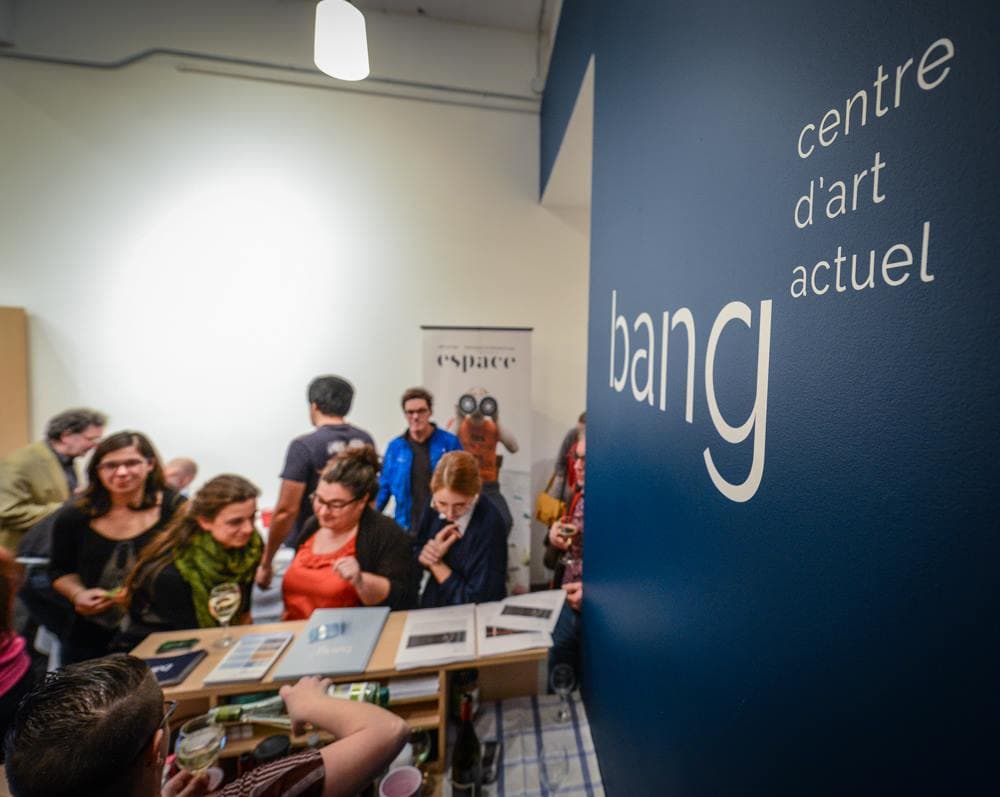 Centre Bang - Image 1