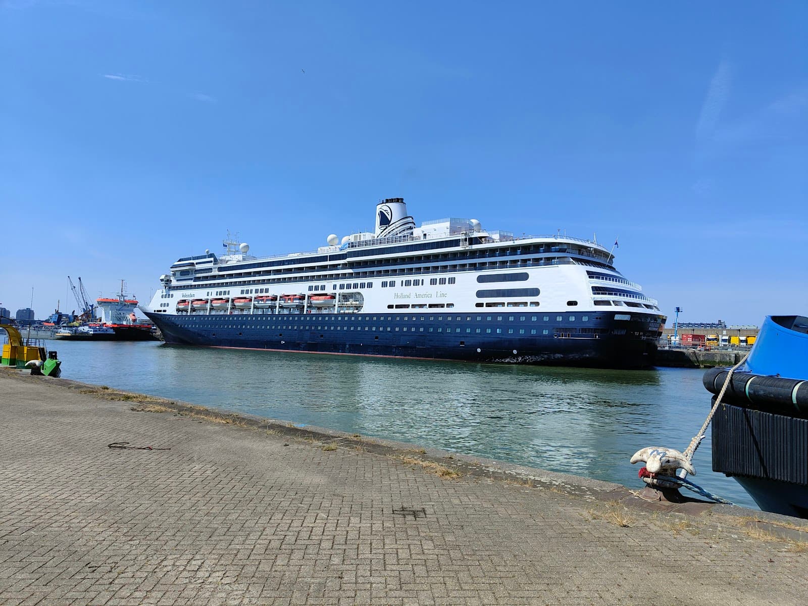 M4H District - Image 1