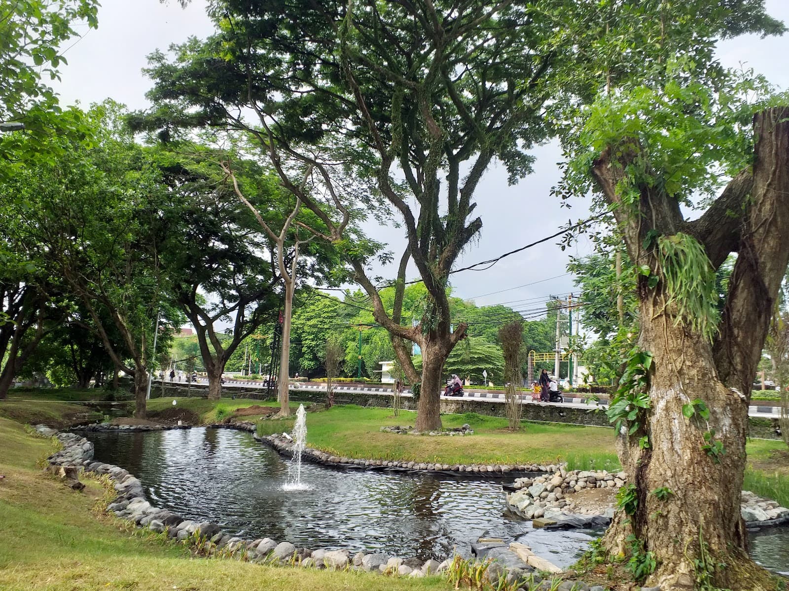 Udayana Park - Image 1