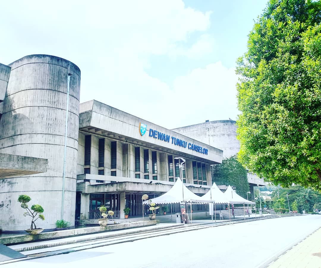 Dewan Tunku Canselor UM - Image 1