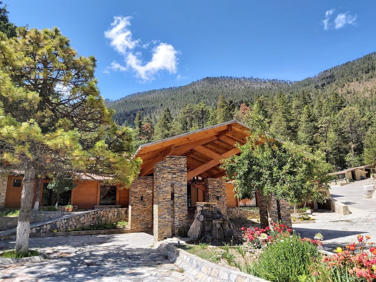 Bosques de Monterreal - Image 1