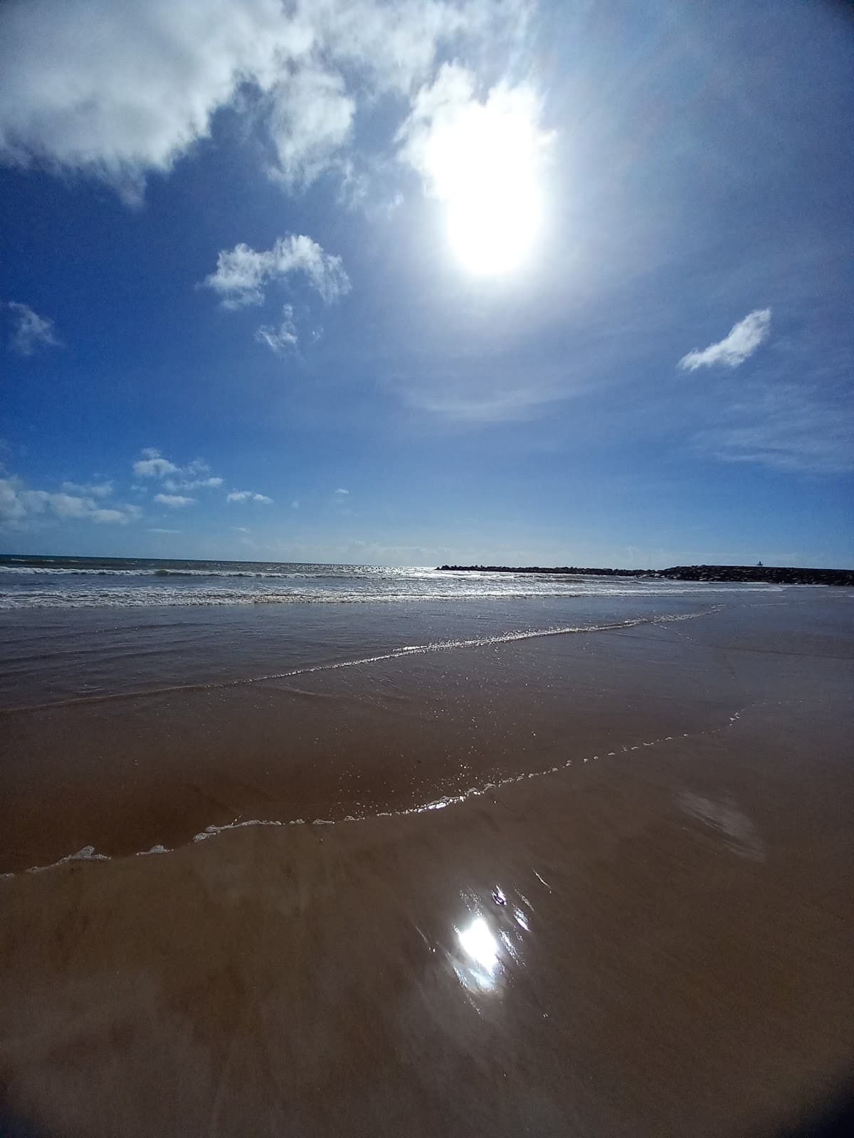 Jacaraípe Beach - Image 1