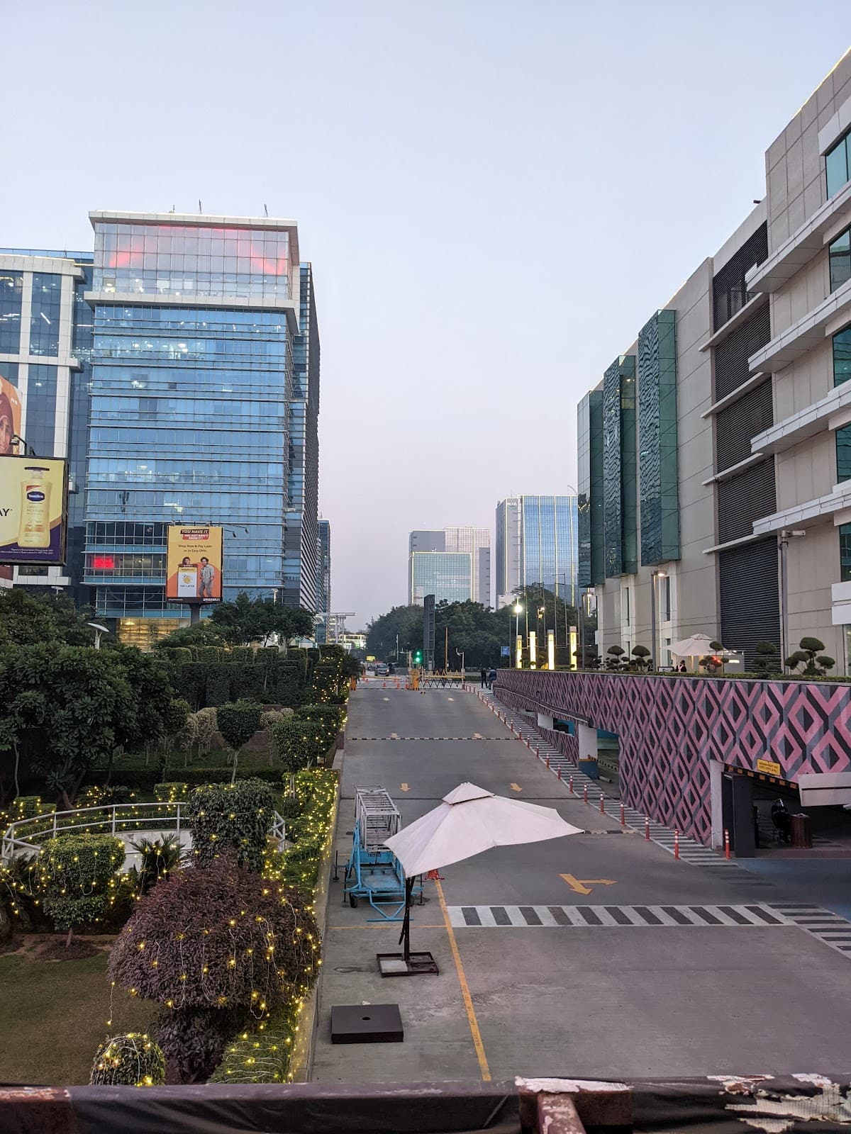 DLF Cyber City - Image 1