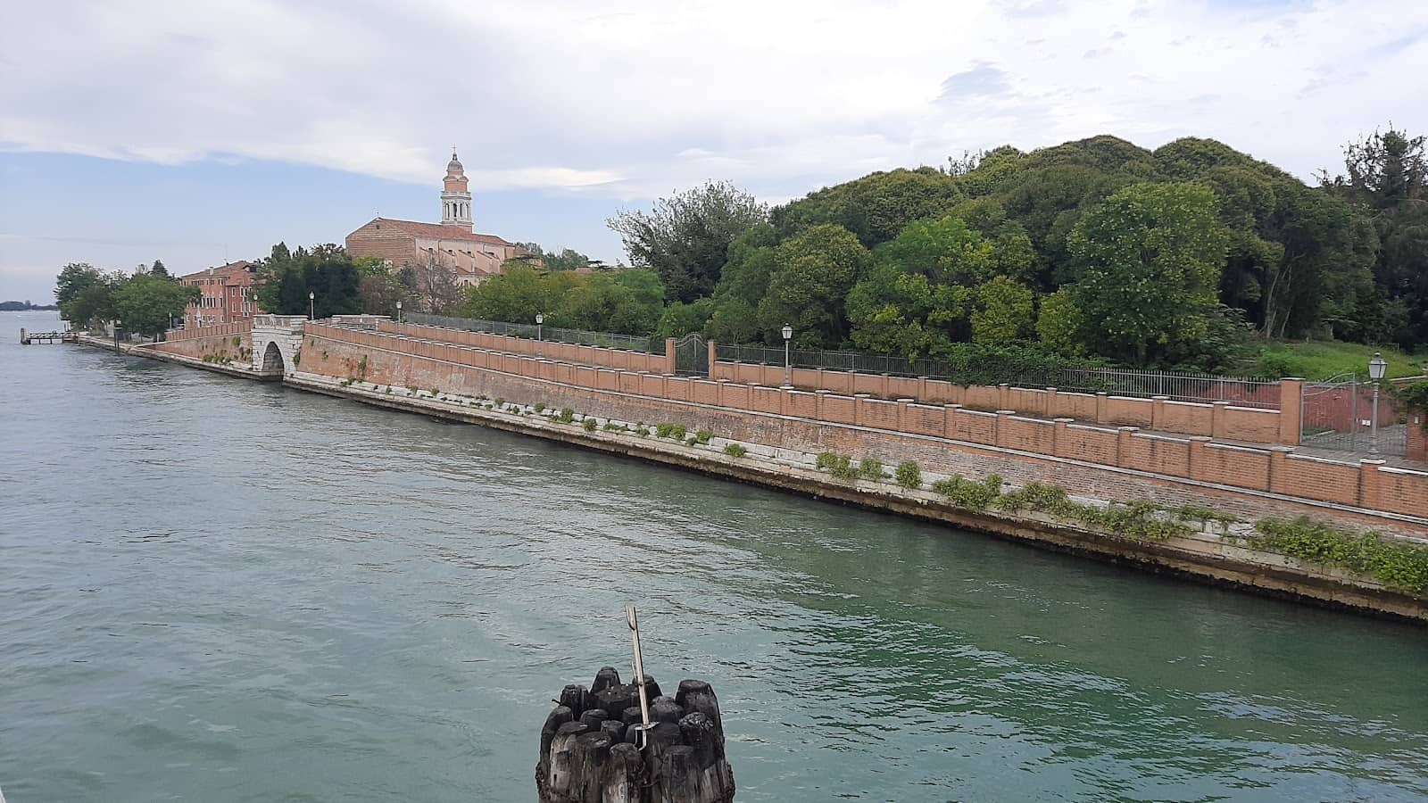 Embankments and Maritime Defenses