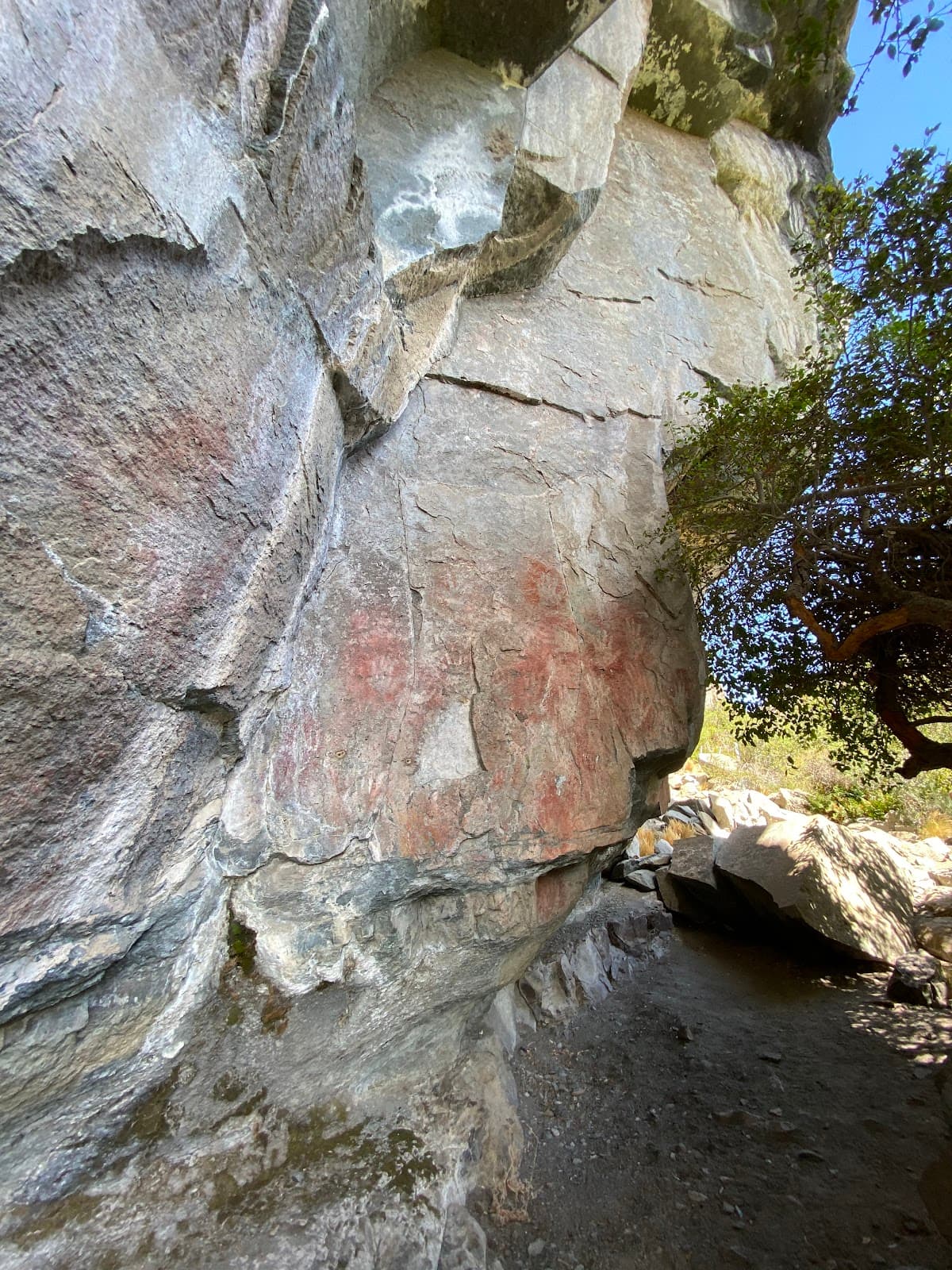 Cerro Castillo Rock Art (Paredon de las Manos) - Image 1